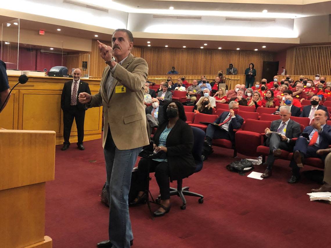 Ron Magill, taking a day off from his county job as Zoo Miami’s spokesman, urged county commissioners to reject plans for a residential development on the defunct and overgrown Calusa golf course, currently home to birds and other wildlife.