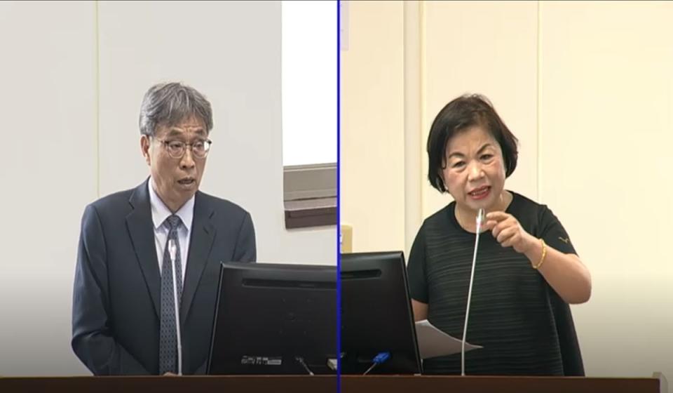 農業部代理部長陳駿季8日在立法院經濟委員會備詢時，說明進口雞蛋費用。（圖：立法院議事頻道）