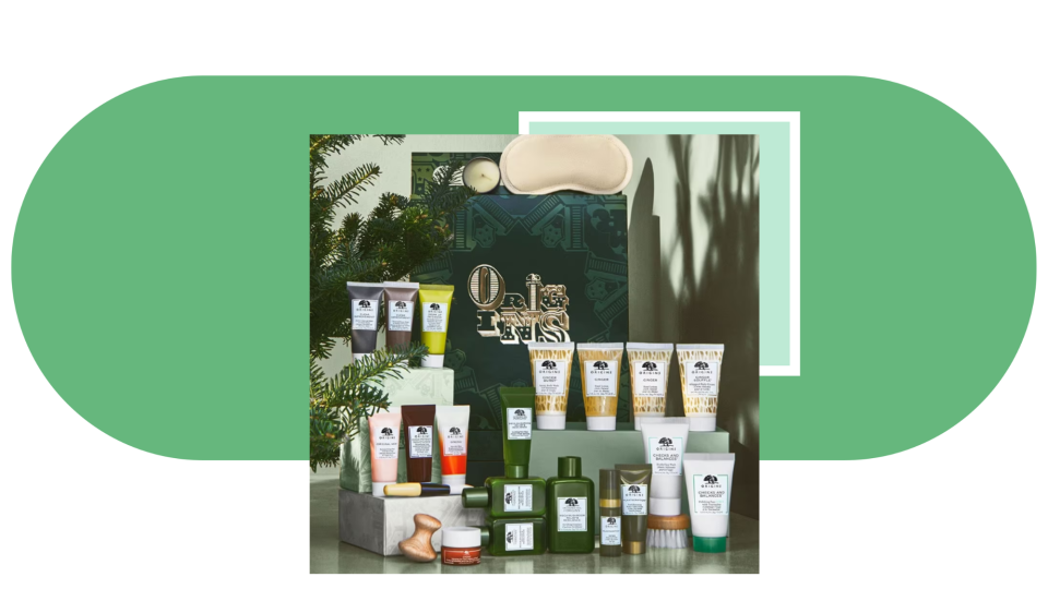 Become a skincare extraordinaire with the skincare products in the Origins Funhouse 24 Essentials For Face & Body Advent Calendar.