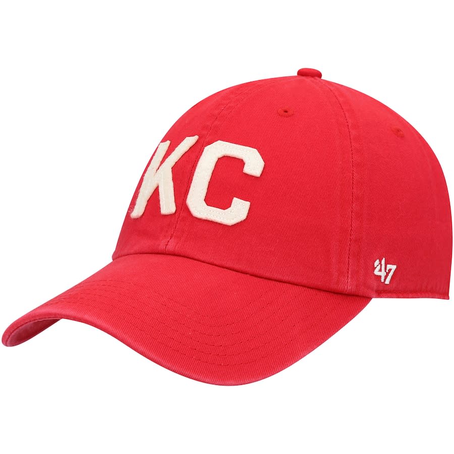 <p><a href="https://go.redirectingat.com?id=74968X1596630&url=https%3A%2F%2Fshop.chiefs.com%2Fwomens-47-red-kansas-city-chiefs-finley-clean-up-adjustable-hat%2Fp-14759897123988%2Bz-9252-17897907%3F_ref%3Dp-GALP%253Am-GRID%253Ai-r4c2%253Apo-14&sref=https%3A%2F%2Fwww.townandcountrymag.com%2Fleisure%2Farts-and-culture%2Fg45563619%2Fbest-taylor-swift-gifts%2F" rel="nofollow noopener" target="_blank" data-ylk="slk:Shop Now;elm:context_link;itc:0;sec:content-canvas" class="link rapid-noclick-resp">Shop Now</a></p> <p>Red Kansas City Chiefs Hat</p> <p>chiefs.com</p> <p>$31.99</p>