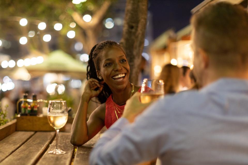 Couple on date at bar