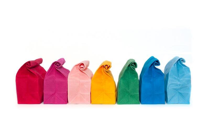 These lunch sacks are totally reusable and come in an array of bright colors.&nbsp;<strong><a href="https://fave.co/2YStExD" target="_blank" rel="noopener noreferrer">Originally $24, get it for up to 20% off during Etsy's Back-To-School Sale</a></strong>.