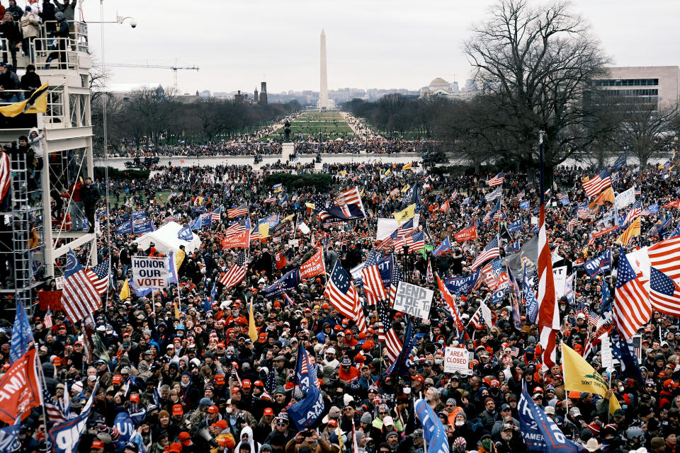 Image: Trump Supporters Hold