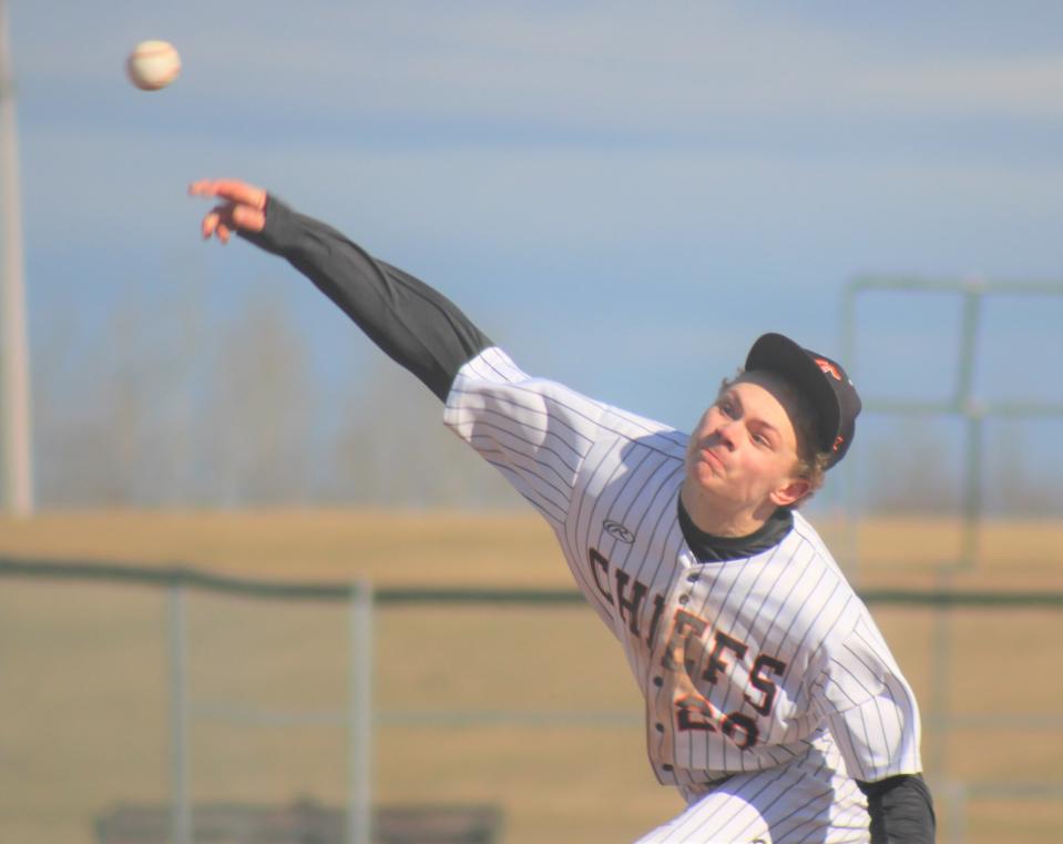 Cheboygan freshman Nolan Schley fires a pitch during game one against Harbor Springs on Friday.