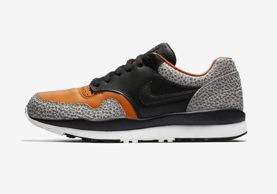 Nike Air Safari OG Black Monarch 2024