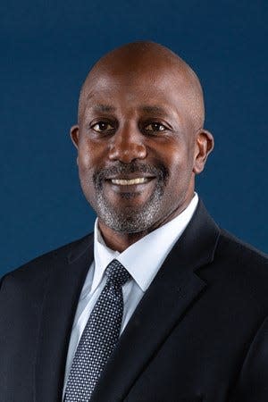 Georgia Southern's Kevin Whitley will be the assistant head coach and cornerbacks coach under new head coach Clay Helton.