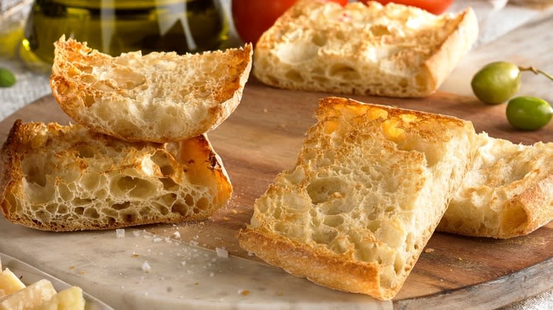 pan de cristal loaf