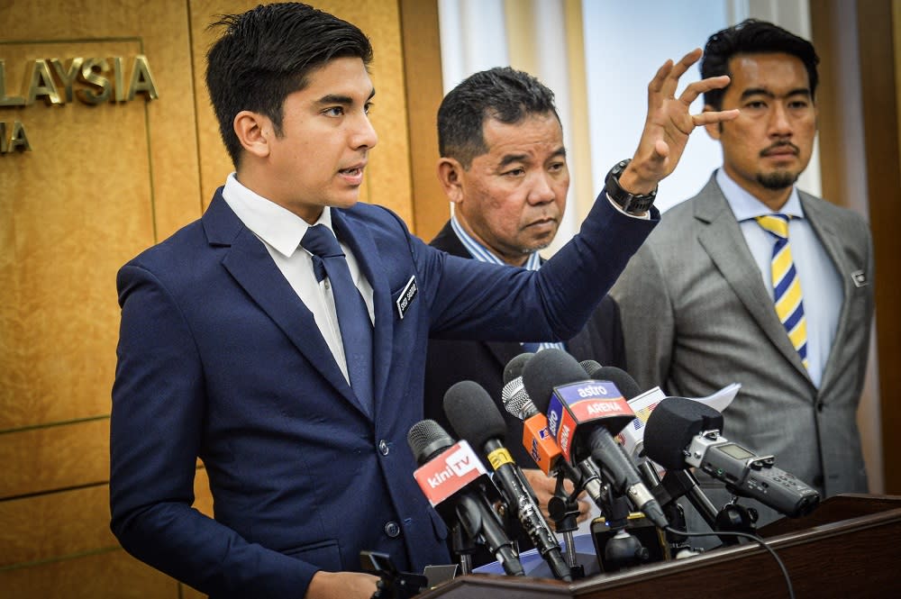 Youth and Sports Minister Syed Saddiq Syed Abdul Rahman speaks to reporters at the Parliament lobby in Kuala Lumpur November 25, 2019. — Picture by Hari Anggara