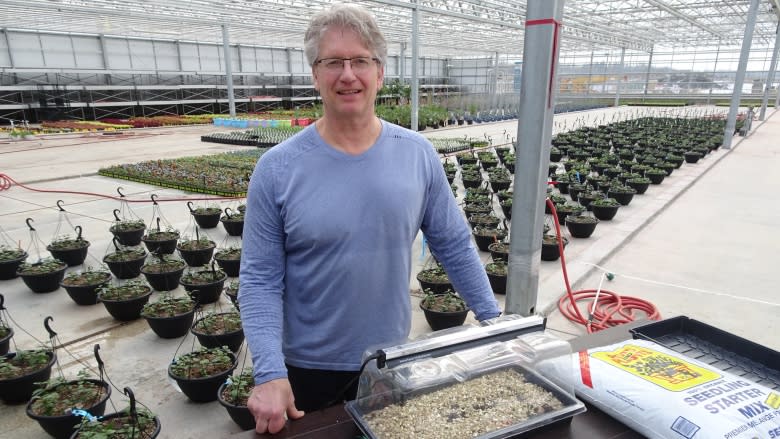 Warmer weather puts Edmonton gardeners in the (new) zone