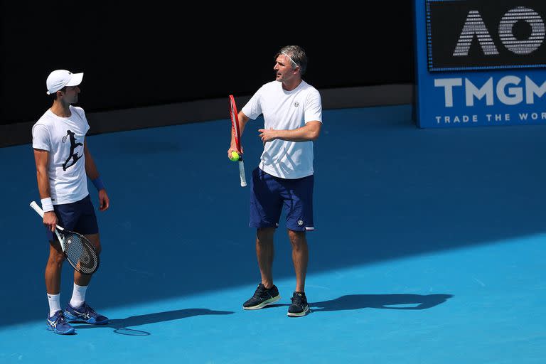 Novak Djokovic y su entrenador, Goran Ivanisevic