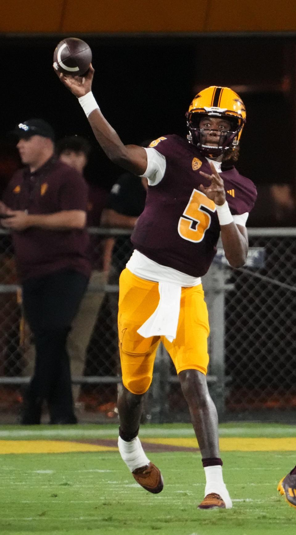 Arizona State Sun Devils quarterback Jaden Rashada (5) throws a pass against the Southern Utah Thunderbirds in the first half at Mountain America Stadium in Tempe on Aug. 31, 2023.