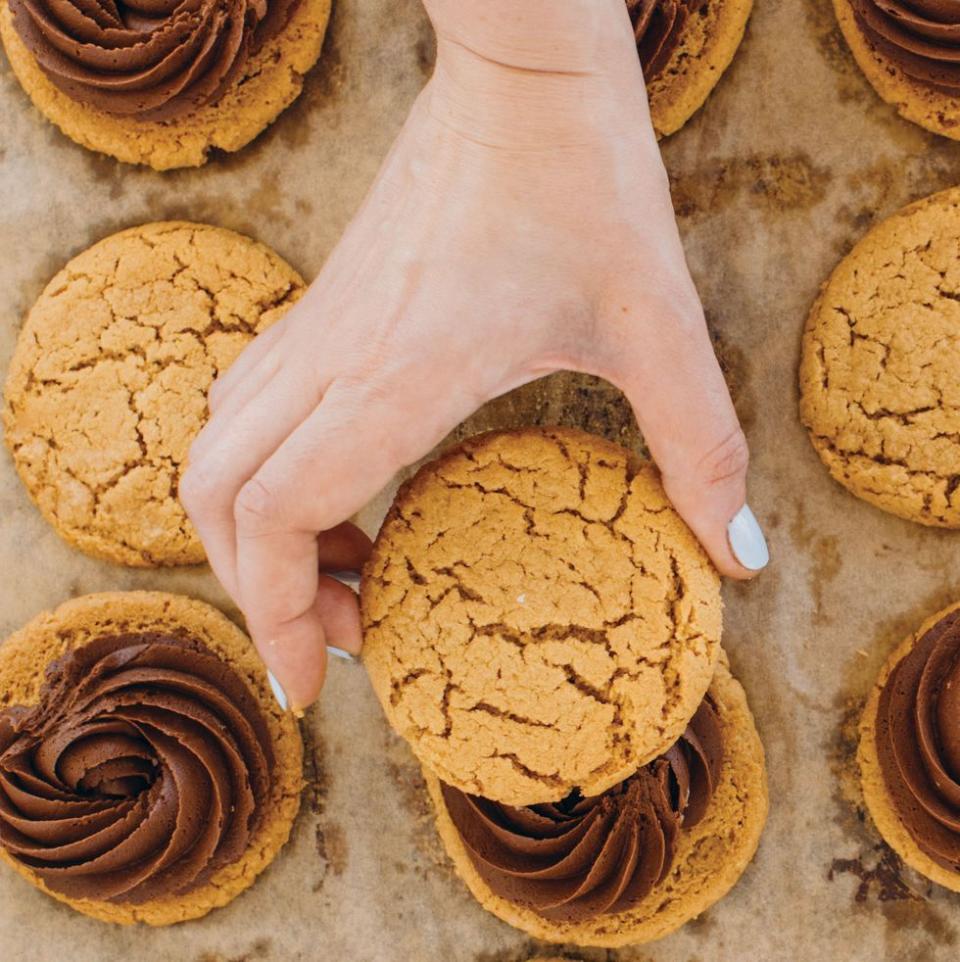 Old-School Peanut Butter Cookie Sandwiches