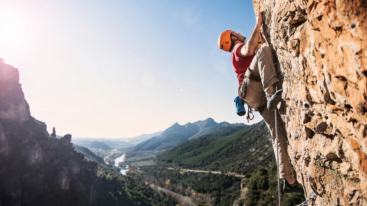  rock climbing techniques: edging 