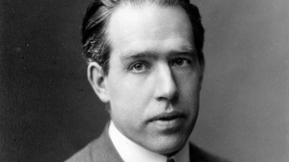 niels bohr 1885 1962, danish physicist, nobel