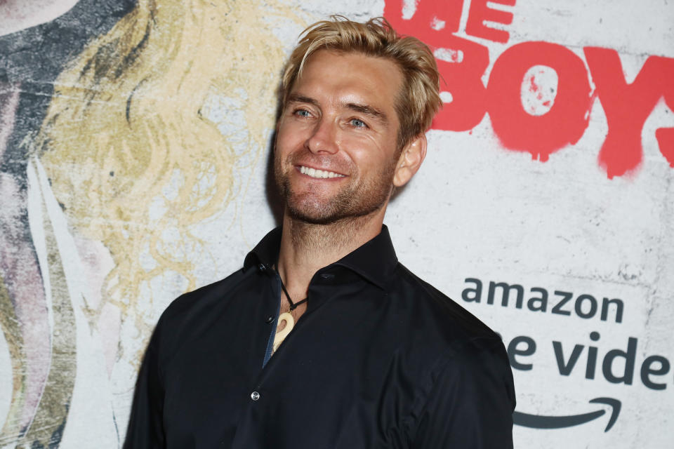 SAN DIEGO, CALIFORNIA - JULY 19: Antony Starr attends 2019 Comic-Con International - Red Carpet For "The Boys" on July 19, 2019 in San Diego, California. (Photo by Leon Bennett/Getty Images)