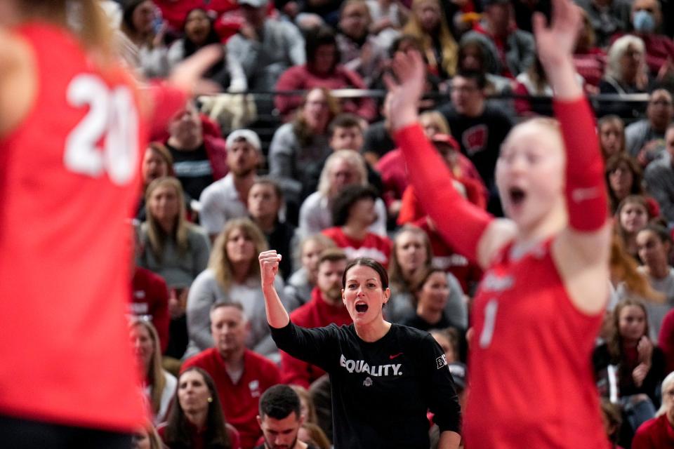 Nov 26, 2022; Columbus, Ohio, United States; Ohio State University head coach Jen Flynn Oldenburg cheers on the team at Covelli Center during the NCAA division I women’s volleyball game between Ohio State University and the University of Wisconsin. Mandatory Credit: Joseph Scheller-The Columbus Dispatch