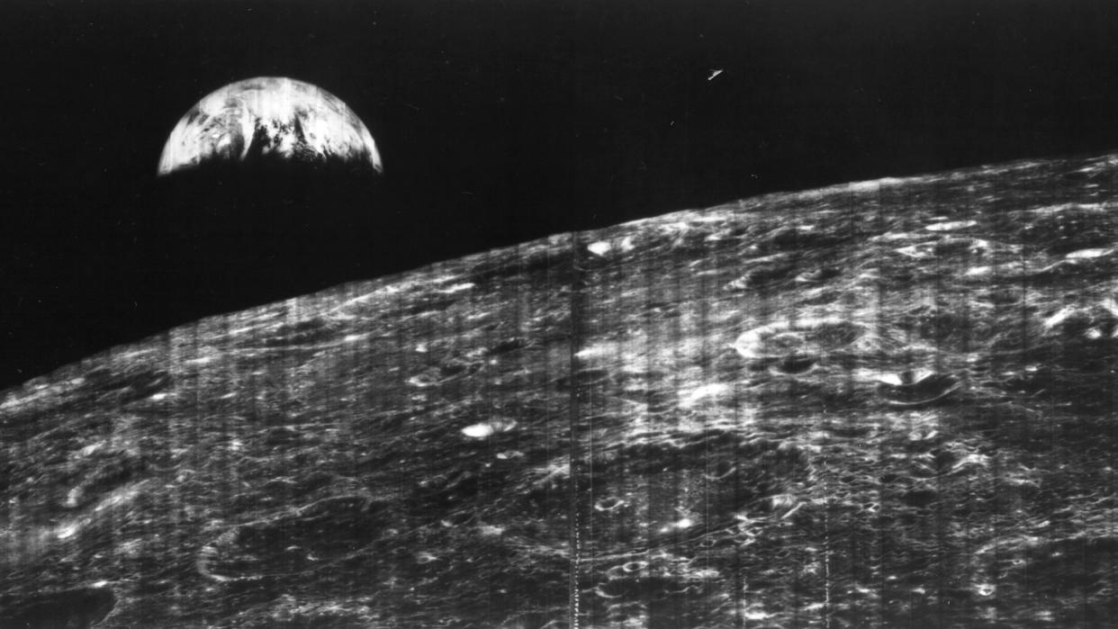  First photo of the earth taken from the moon 