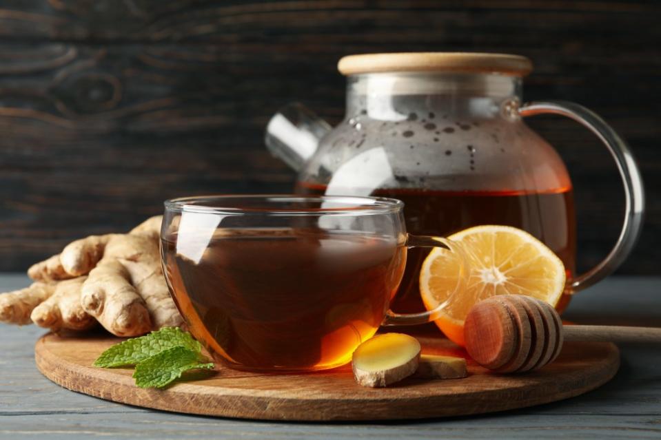 Ginger tea can also help weight loss due to its effect on the metabolism. Atlas – stock.adobe.com