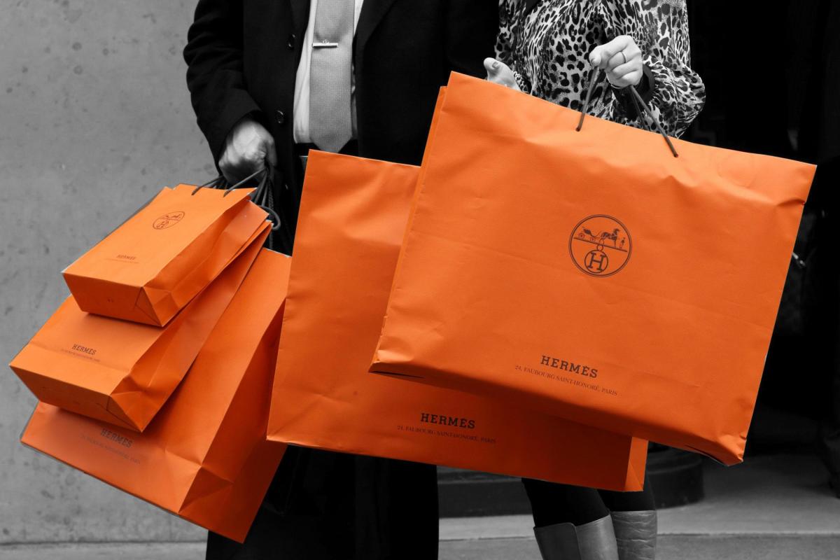 shopping spree bags