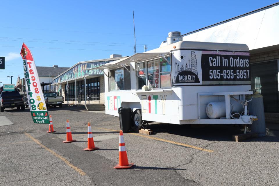 Officials from the Street Food Institute in Albuquerque are offering a free, four-day workshop in Farmington later this summer for anyone interested in starting a food truck operation or any other small, food-related business.