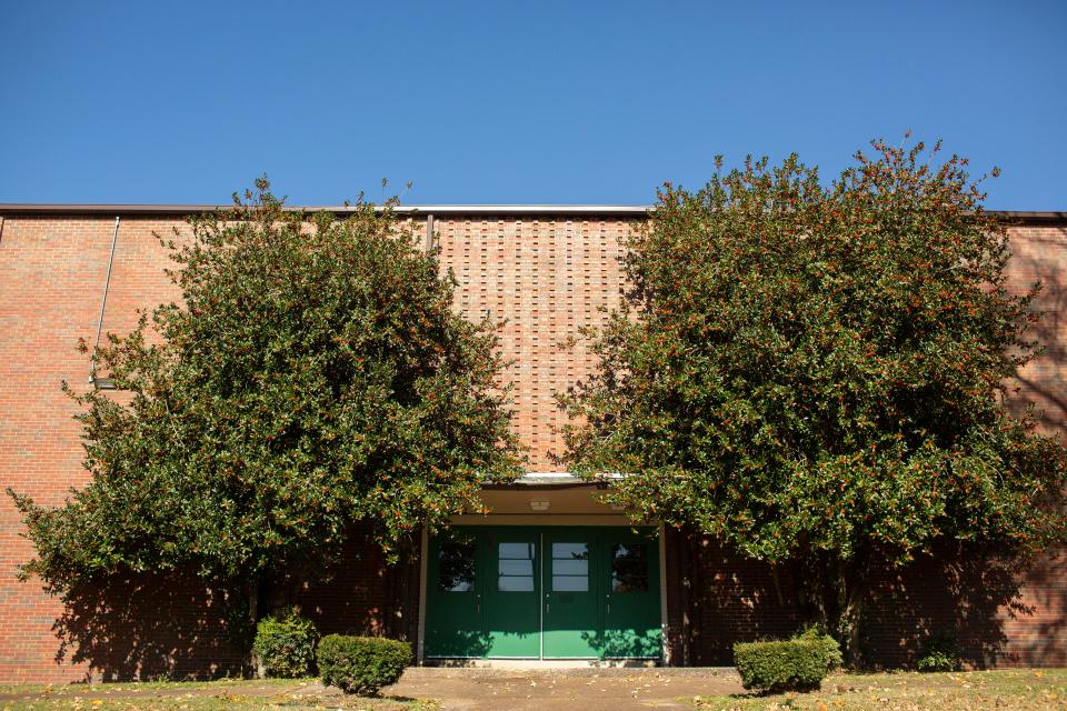 The McDowell Elementary School rests along West 7th Street in Columbia, Tenn. on Saturday, Nov. 13, 2021.