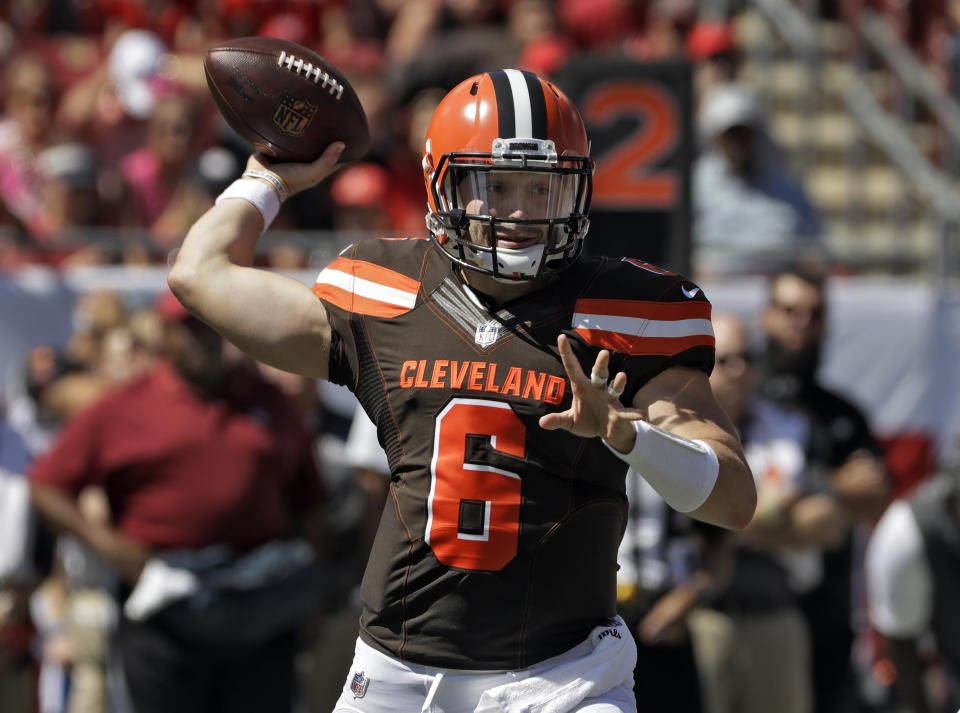 Cleveland Browns quarterback Baker Mayfield (6) throws a pass against the Tampa Bay Buccaneers during the first half of an NFL football game Sunday, Oct. 21, 2018, in Tampa, Fla. (AP Photo/Chris O'Meara)