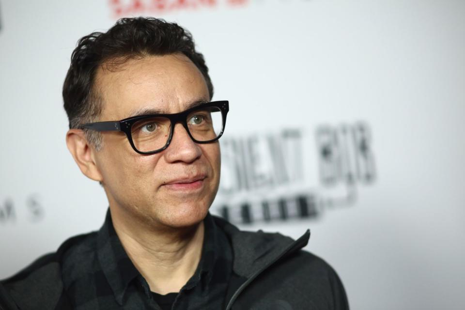 Er ist ein (komödiantisches) Multitalent: Fred Armisen ist in den USA bekannter als hierzulande, "Saturday Night Live" sei Dank. In Serien wie "Portlandia" und "Forever" begeisterte er in Hauptrollen, im Kino war er zuletzt unter anderem in "Battle Of The Sexes" zu sehen. Ach ja, sein eigenes Stand-up-Programm hatte der versierte Drummer Armisen ebenfalls bereits. (Bild: Tommaso Boddi/Getty Images)