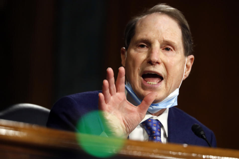 Image: Ron Wyden (Andrew Harnik / Getty Images file)