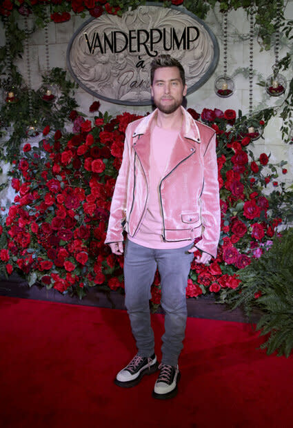 Style Living Vpr Vanderpump A Paris Opening Looks 04