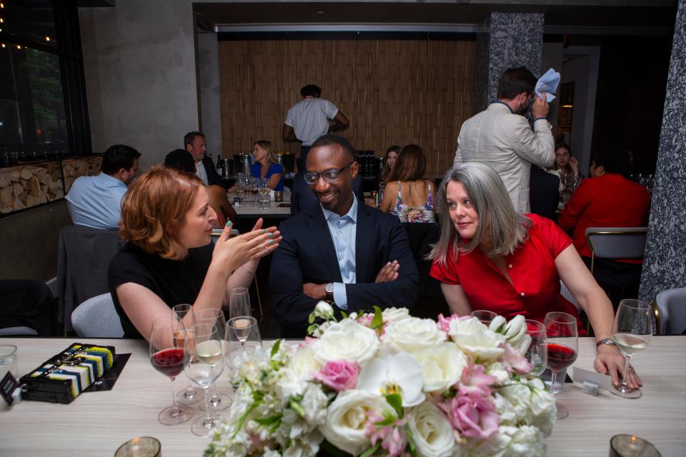 Glamour Hosts ‘Welcome Back’ Dinner at Washington D.C.’s Via Sophia