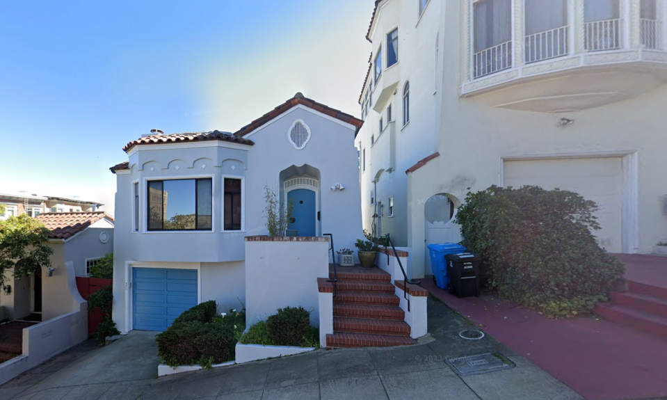 This 3 bedroom, 2 bath home at 30 North View Court is for sale in San Francisco at price some residents may find shocking low considering the pricy Golden Gate City housing market, according to a listing posted on Zillow.