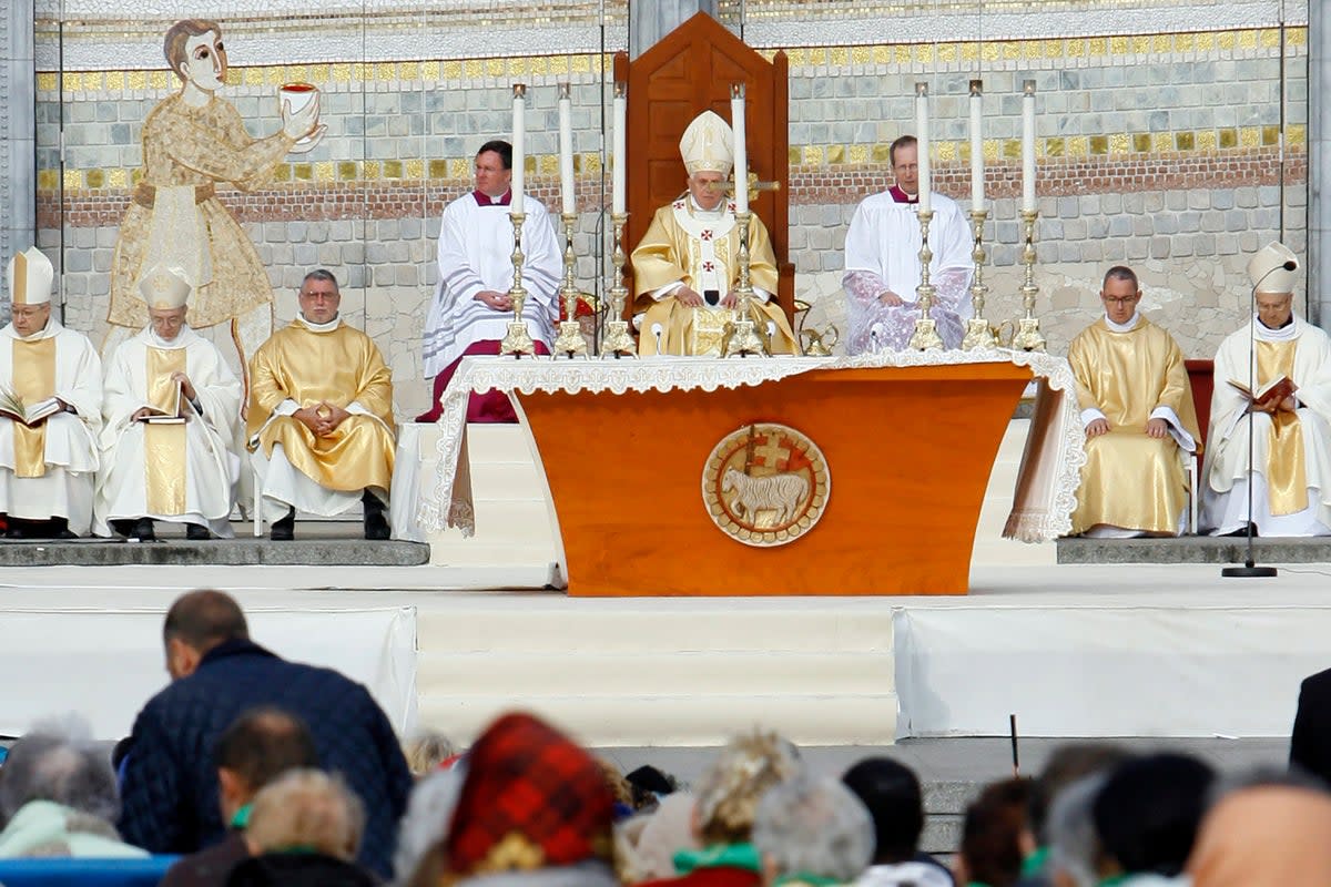 VATICANO JESUITA ABUSO (AP)