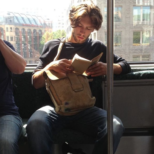 Hot Dudes Reading Is Your New Favourite Instagram Account