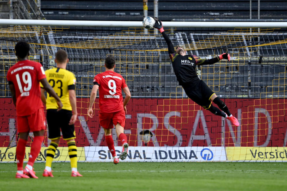 Kimmich trifft gegen BVB (Photo by Federico Gambarini/Pool via Getty Images)