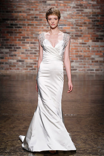 Alvina Valenta