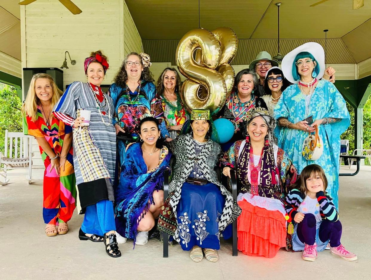 Members of the Savannah Chapter of the International Order of Mrs. Roper