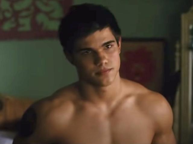 Twilight' star Taylor Lautner says that he now realizes Jacob is 'a little  annoying' in the movies
