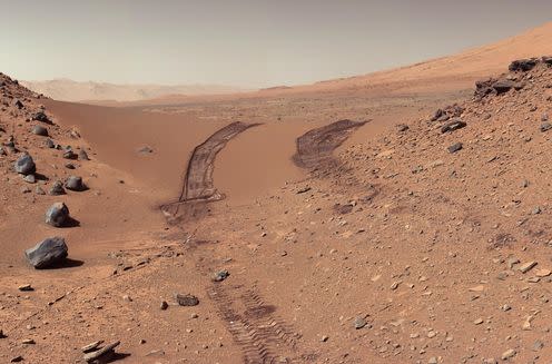 <span class="caption">We will soon get to hear the winds on Mars.</span> <span class="attribution"><span class="source">NASA/JPL-Caltech/MSSS</span></span>