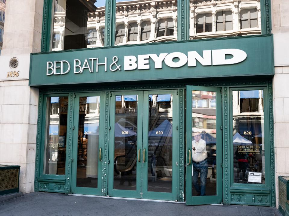 Bed Bath & Beyond