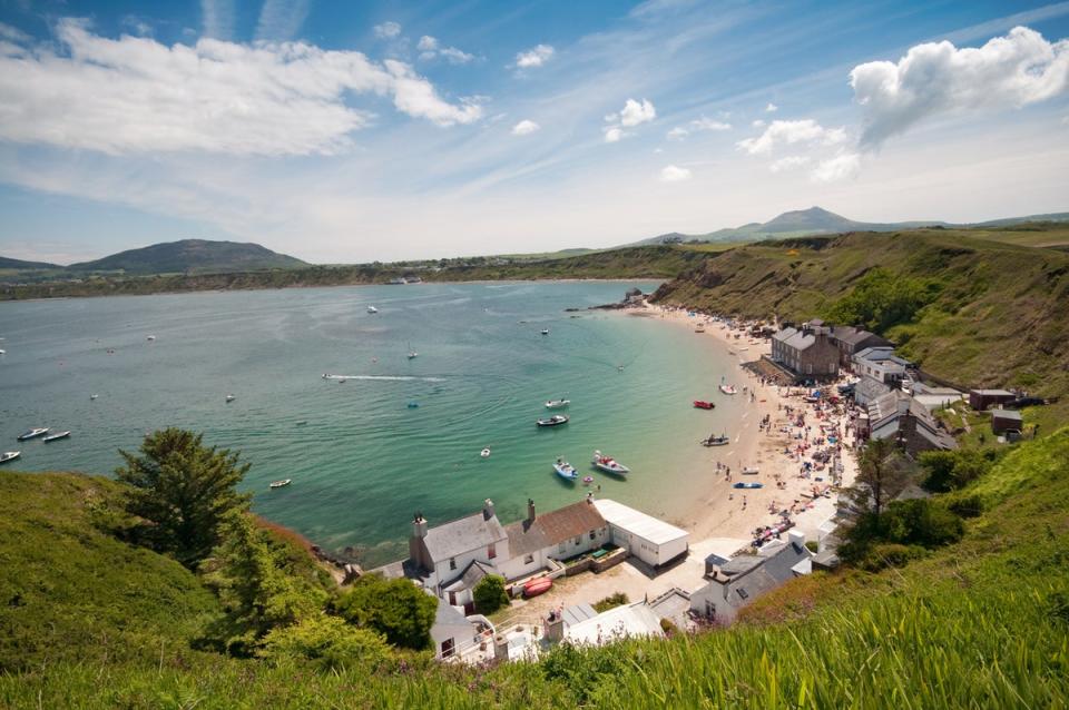 Portmeirion Beach during the summer (Getty Images/iStockphoto)