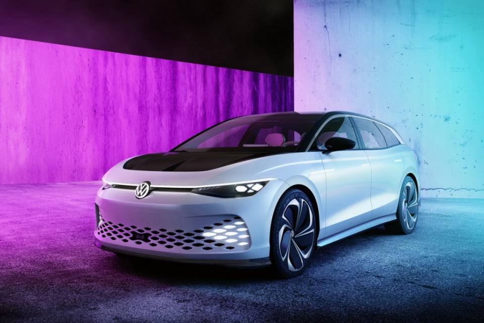 2019-volkswagen-id-space-vision-2021