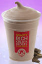 <div class="caption-credit">Photo by: Wendys.com</div><div class="caption-title"><b>Wendy's Chocolate Frosty</b></div>A medium-size <a href="http://www.wendys.com/food/Nutrition.jsp?product_id=36" rel="nofollow noopener" target="_blank" data-ylk="slk:Chocolate Frosty from Wendy's;elm:context_link;itc:0" class="link ">Chocolate Frosty from Wendy's</a> is 420 calories—about the same as an hour-long, quad-torching spin class. <br>