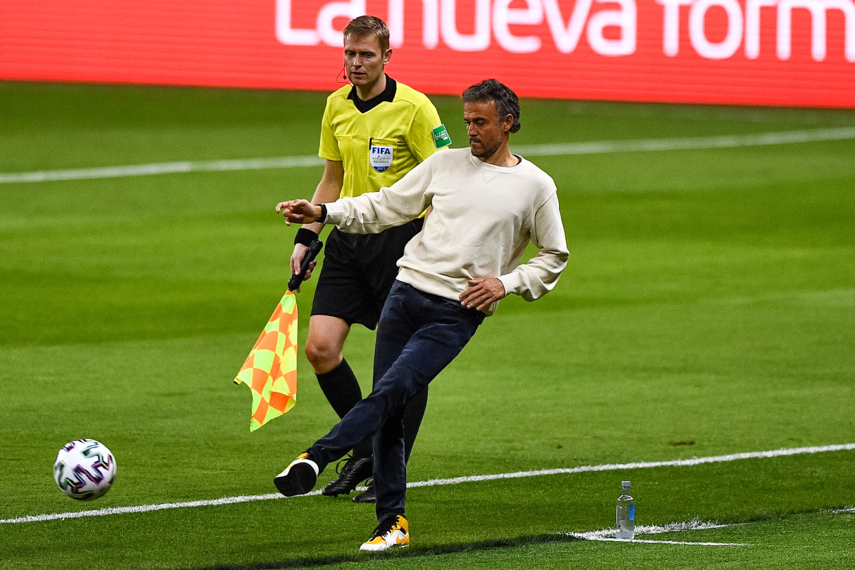 SEVILLE, SPAIN - MARCH 31: coach Luis Enrique of Spain during the FIFA World Cup Qatar 2022 Qualifier between Spain and Kosovo at Estadio Olimpico on March 31, 2021 in Seville, Spain (Photo by Pablo Morano/BSR Agency/Getty Images)