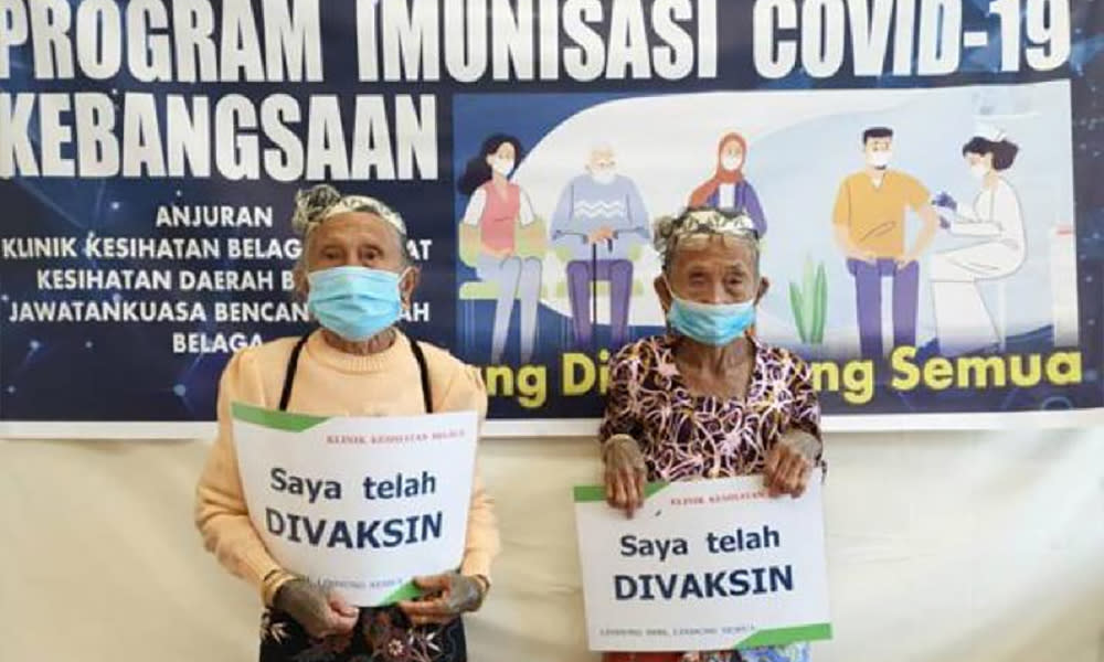 Octogenarian Orang Ulu duo brave rapids to get vaccinated in S'wak