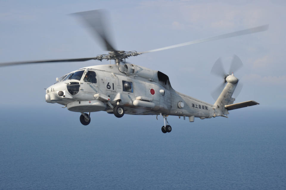 NHK報導，日本海上自衛隊2架直升機，20日發生事故，有7名機組員行蹤不明。圖為日本防衛省海上自衛隊SH-60J直升機。(非事故直升機)(日本防衛省海上自衛隊官網mod.go.jp)
