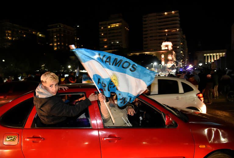 Festejos en Rosario por el triunfo de la Copa America