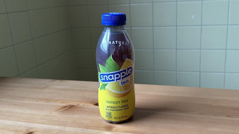 Snapple Lemon Tea