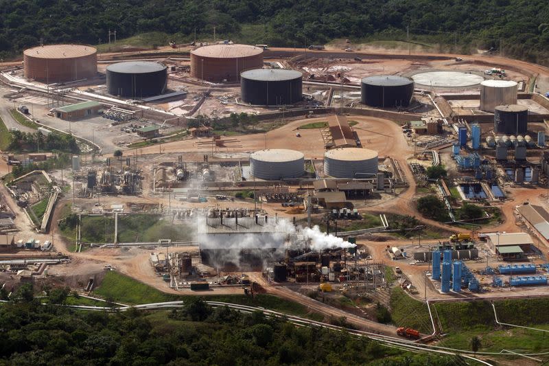 Foto de archivo. Vista aérea del campo petrolero Rubiales, en el departamento del Meta