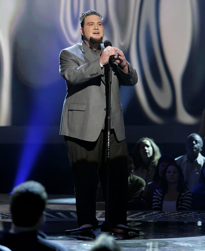 Sundance Head performs in front of the judges on 6th season of American Idol.