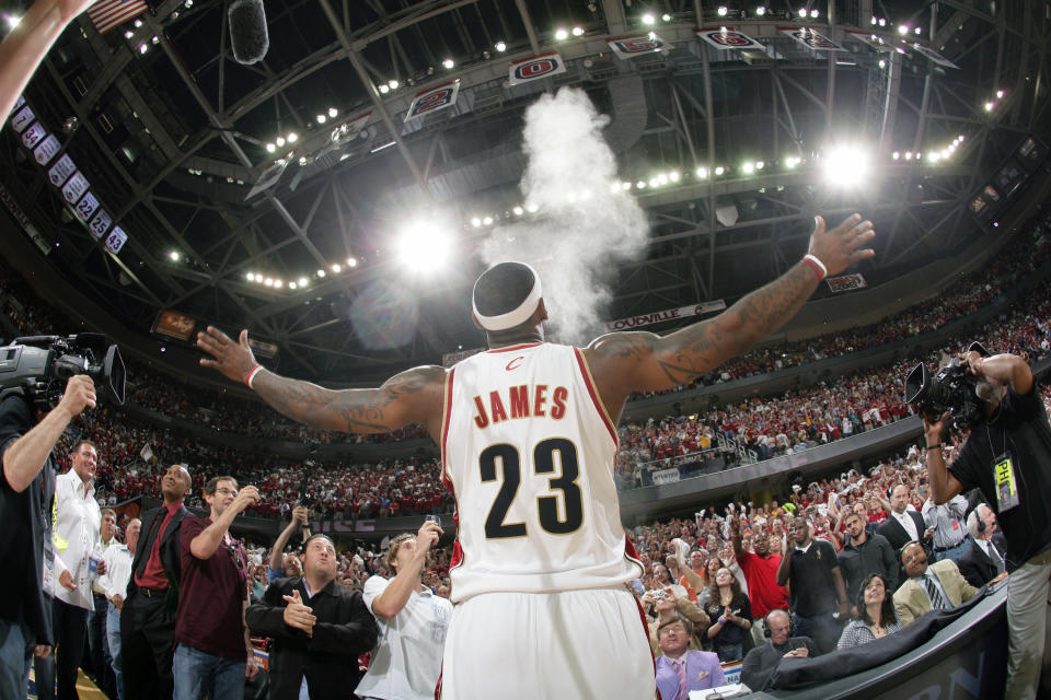 CLEVELAND - MAY 20: LeBron James #23 of the Cleveland Cavaliers applies powder to his hands while playing against the Orlando Magic in Game One of the Eastern Conference Finals during the 2009 NBA Playoffs at the Quicken Loans Arena May 20, 2009 in Cleveland, Ohio.&nbsp;